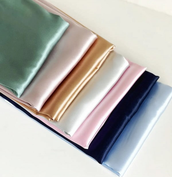 رو بالشتی ساتن سبک و قابل شستشو با رنگ بندی متنوع